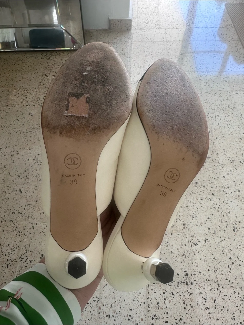 CHANEL Two-Tone Slip-On Mules in Cream and Black preloved